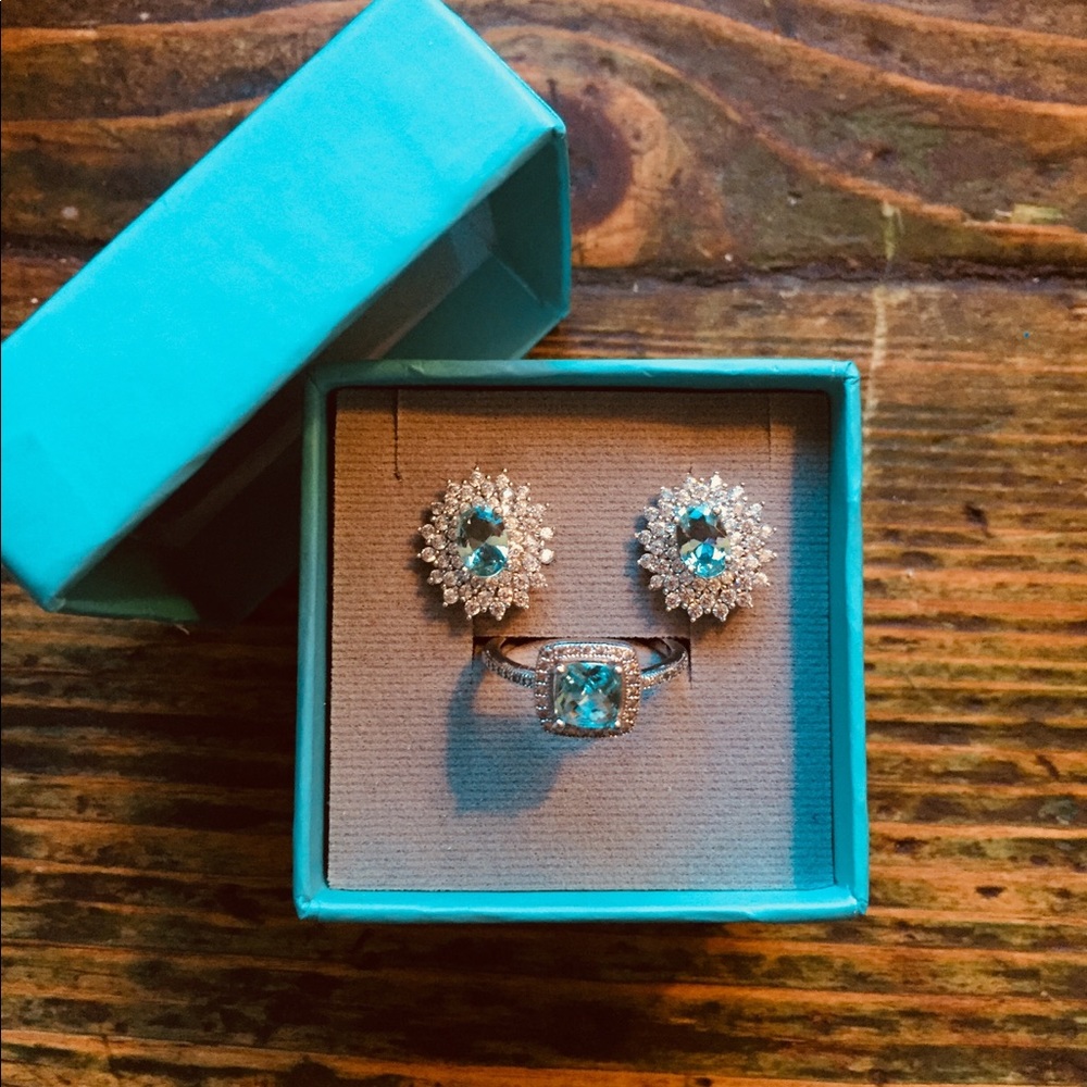 Swarovski NWT Sterling Silver Ring & Earrings Set